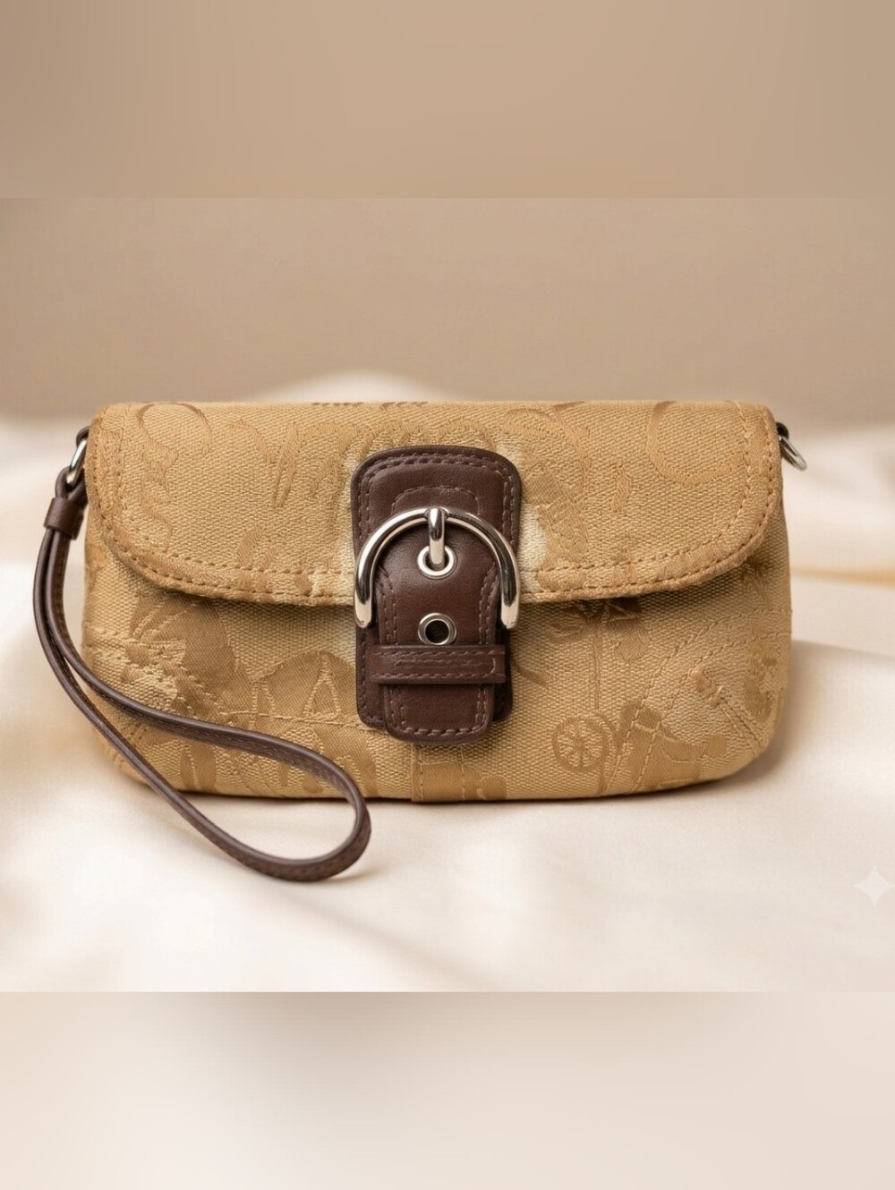 RARE COACH Vintage Horse & Carriage Canvas Buckle Wristlet